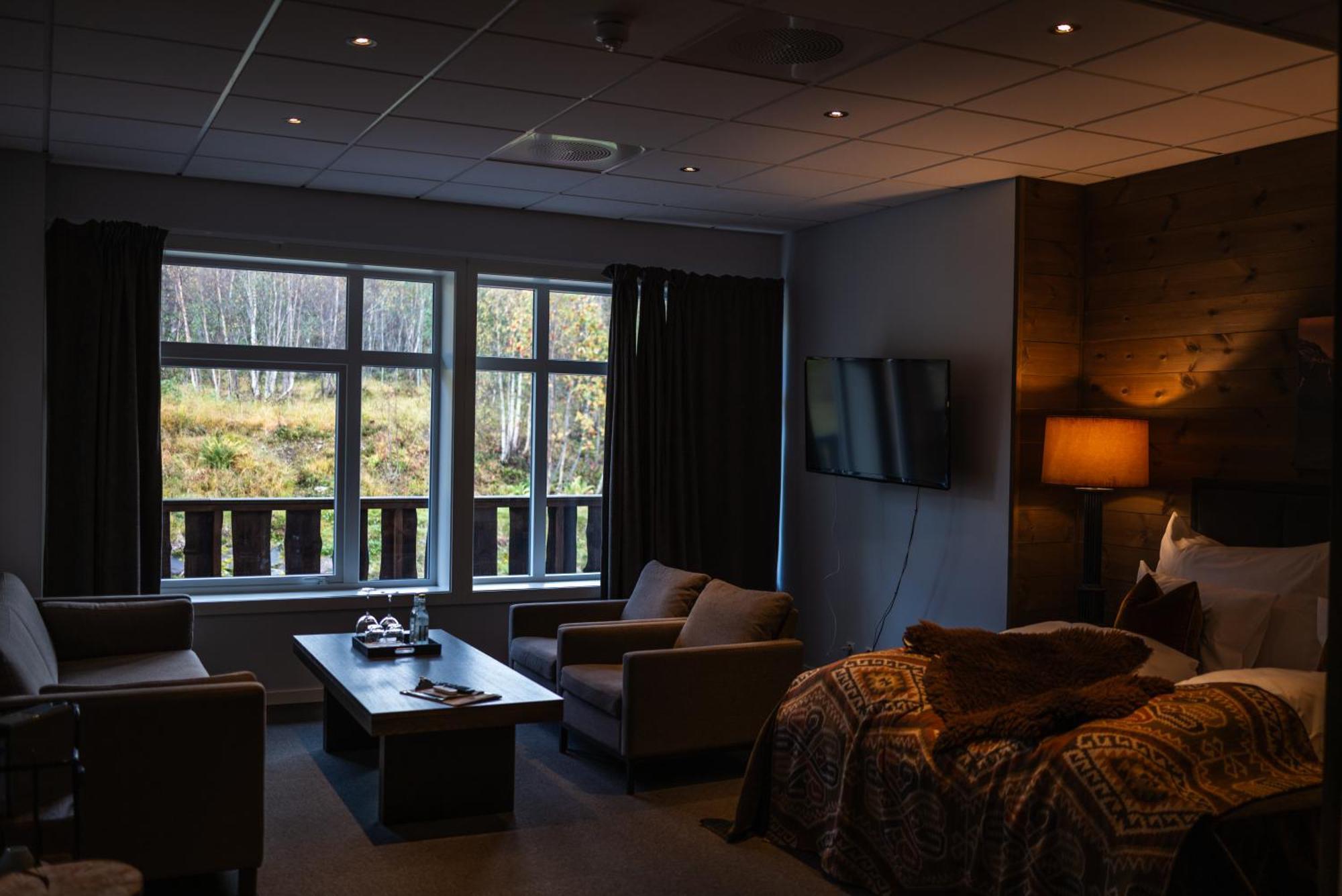 Blatind Boutique Hotel Stordal Екстер'єр фото
